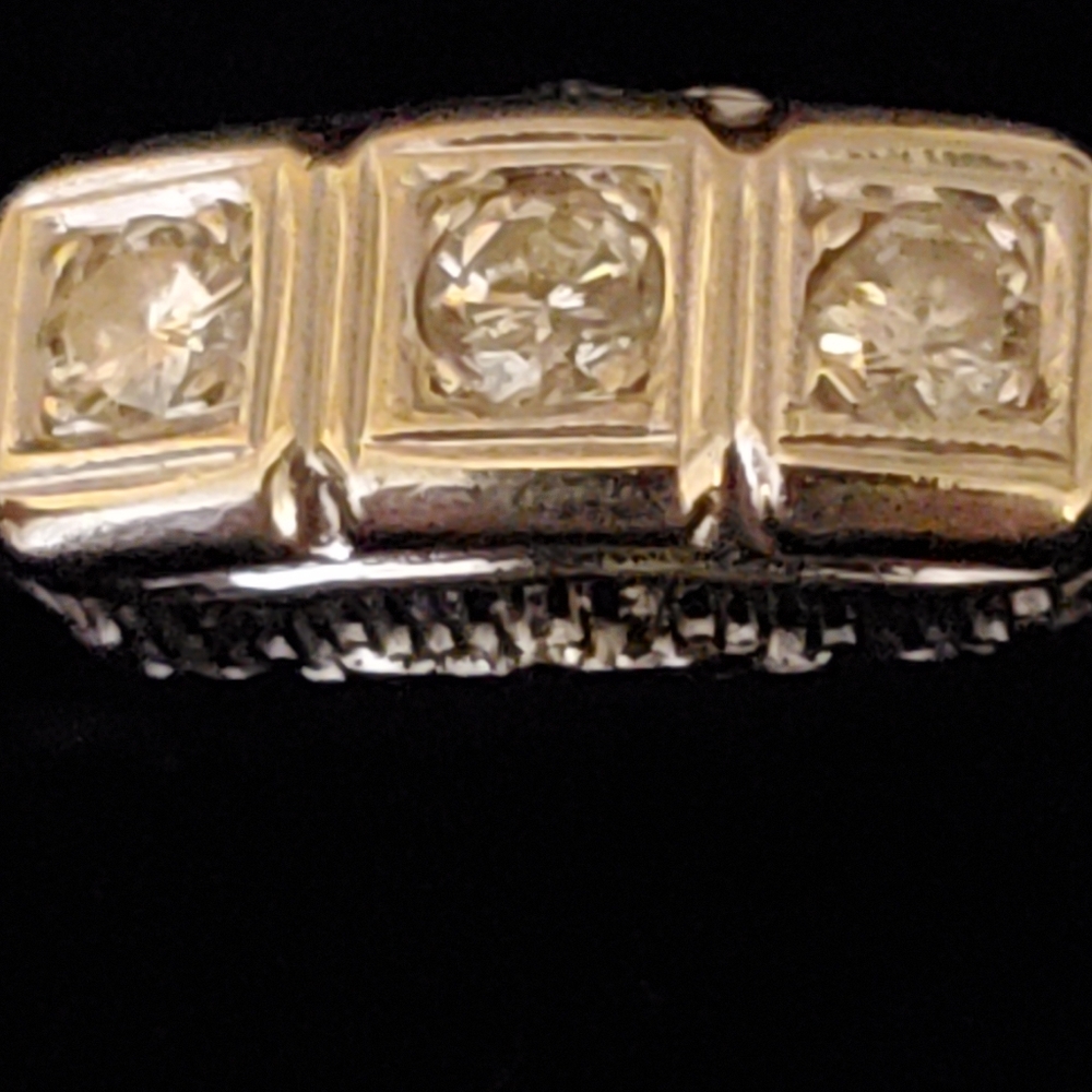 Platinum 14k three stone diamond ring Art Deco